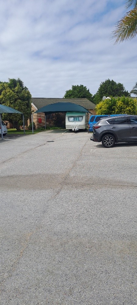 To Let 2 Bedroom Property for Rent in Greenshields Park Eastern Cape